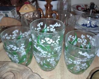 FABULOUS Vintage Floral Glassware Set