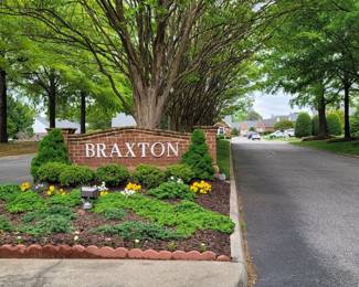 Entrance to the Braxton neighborhood off of Route 10!  Super easy access!