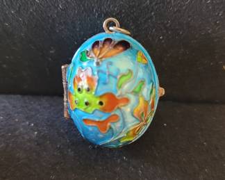 #39 egg-shaped cloisonne locket pendant
