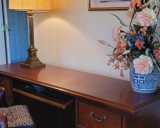 Executive desk in Master Bedroom #1