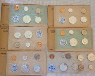 1958 US Mint silver Cameo Proof sets, 5 with original envelope, paperwork, & sealed holder. 2 sets without envelope, in original sealed holder, sold separately