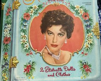 Paper Doll and Clothes