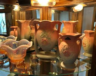 Hull Pottery Dogwood