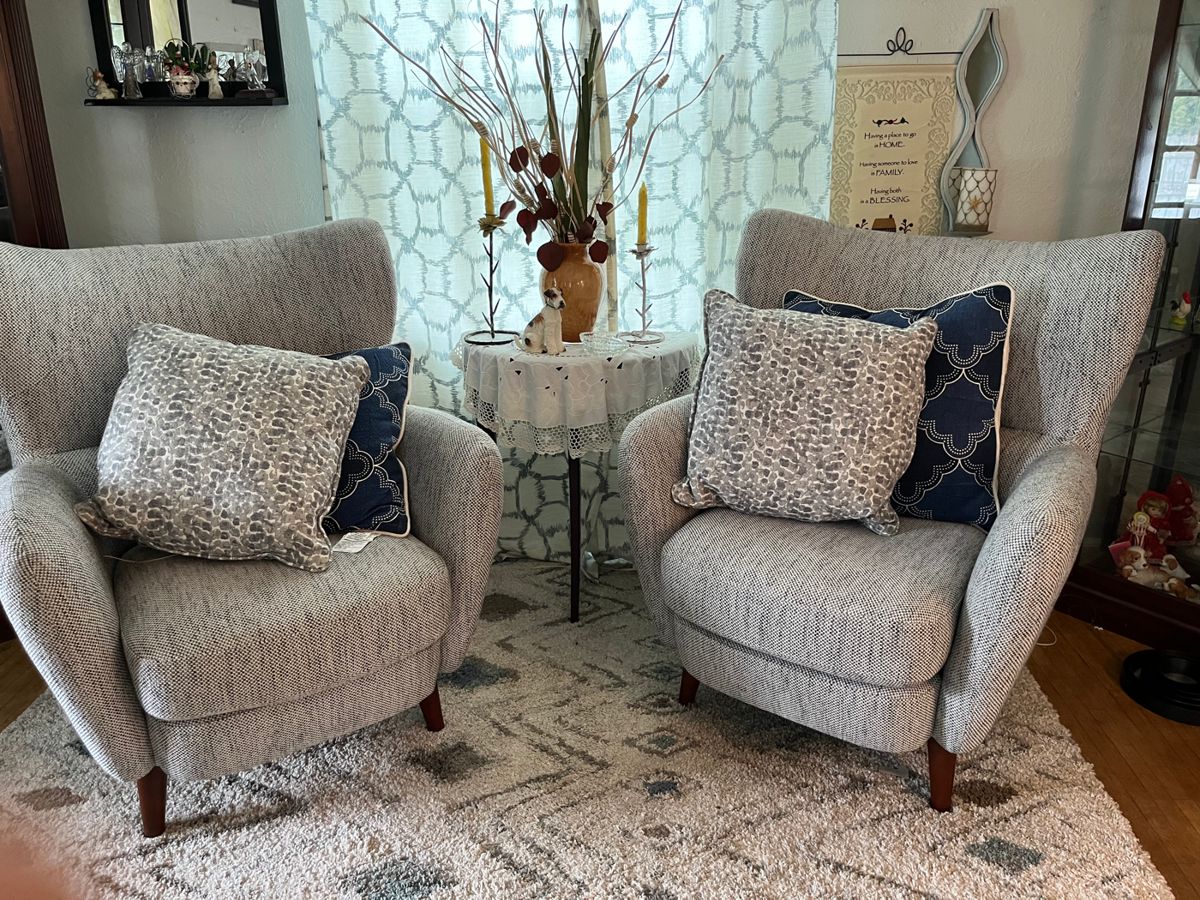 @ Modern Matching very nice chairs