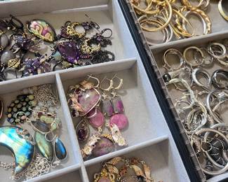 Thousands of pieces to choose from