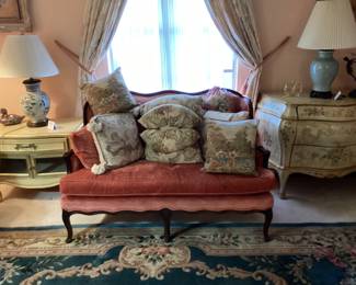 Beautiful Aubusson style wool rug