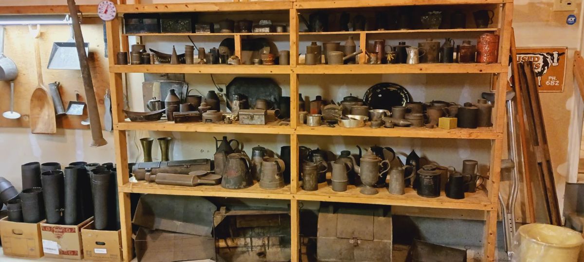 Hundreds of pieces of antique tin