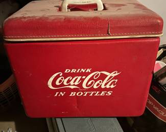 NICE vintage coca-cola cooler