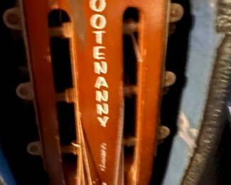 Hootenanny Guitar