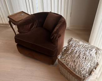 Brown chair 250.00