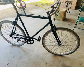 Retrospect fixed gear with custom wheels