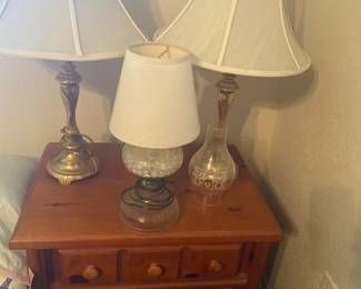 the other nightstand and lamps