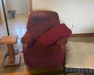 this recliner is a set of two
