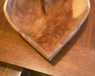 Heart shaped dough bowl 