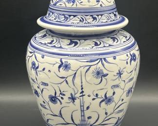 Hand Painted Blue & White Porcelain Ginger Jar