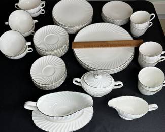 F26 - $150. 52 pcs. 1963 Royal Worcester "Engagement" Fine Bone China. Service for 6 with a few extras. 