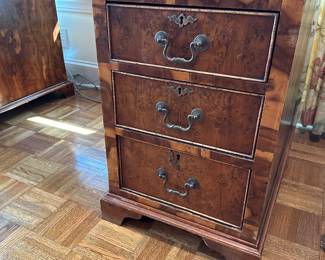 F22 - $175. 3 piece desk (top and sides move separately) Burled wood - veneer and leather show some wear. Beautiful antique statement piece. 