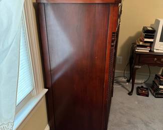 F44 - $150. 6 drawer chest of drawers. All drawers slide easily. 