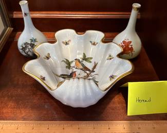 F98 - $100. Herend Rothschild Bird Shell Dish. F99 - $40 Herend Bud Vase Rothschild Bird.  F100 - $40 Herend Bud Vase Chinese Bouquet Rust. 
