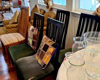 Assorted chairs various sizes and cushioned chairs. Make offer