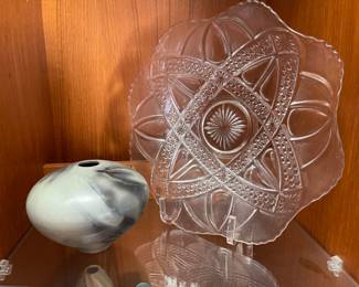 VINTAGE POTTERY AND GLASSWARE