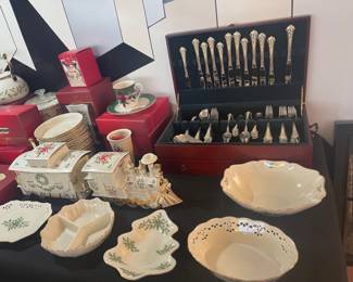 LENOX HOLIDAY CHINA AND SILVERWARE