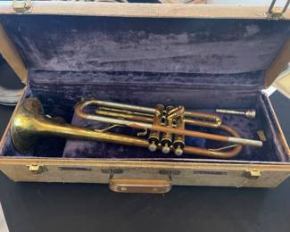VINTAGE TRUMPET