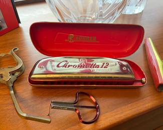VINTAGE CHROMETTA M. HOHNER HARMONICA 