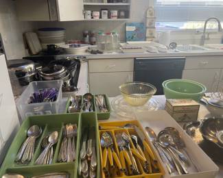 SILVERWARE SETS, JADITE BOWLS AND MORE KITCHENWARE