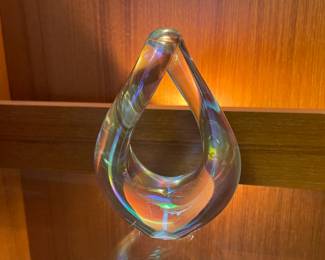 $100.00…………..ROBERT EICKHOLT ART GLASS SCULPTURE 