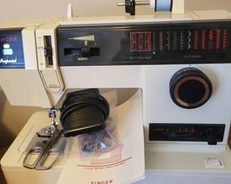 Singer sewing machine 