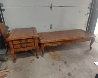 Bassett Coffee Table and End Table