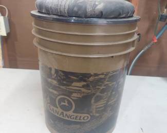 camp bucket/seat