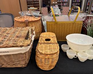 vintage picnic basket on the back right - modern one to the left of it
