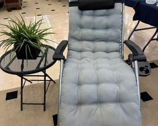 Lounger Chair - client bought and couldn't use!
