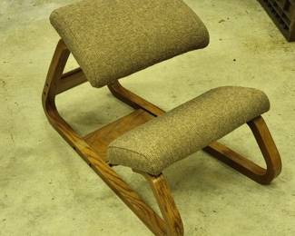 British Design Corp. kneeling chair