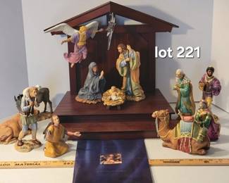 Vintage Franklin Mint nativity