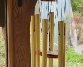 Outdoor chimes