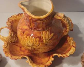 Mullins Ceramics pitcher and bowl