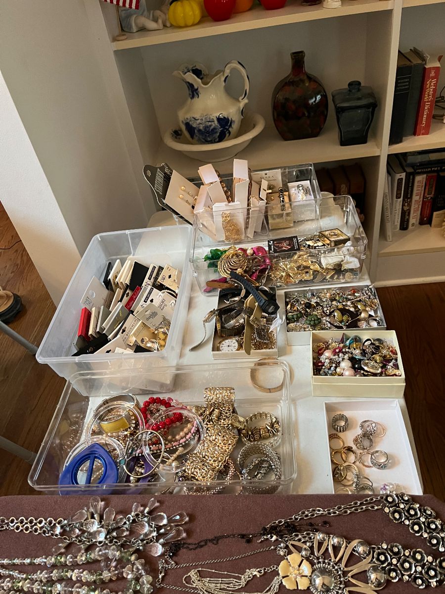 Joy Wise Estate Sales in Southern Pines, NC starts on 4/12/2024