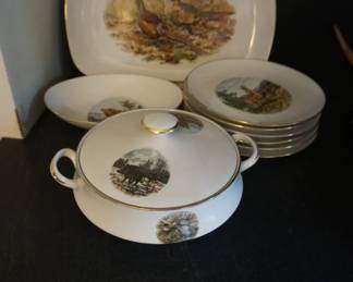wildlife dish set