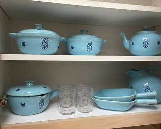 Collection of blue tulip kitchenware 