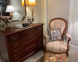 Other mahogany Victorian arm chair and Federal mahogany chest
