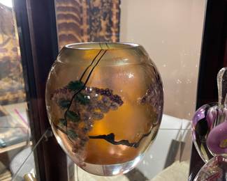 Daniel Salazar for Lunberg Studios paperweight art glass Wisteria vase