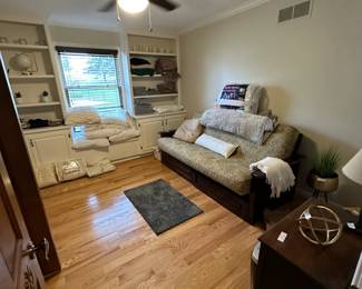 Futon/Pillows/Blankets/Decor/Rug/Etc