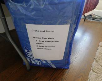 Crate & Barrel Queen Bedding Ensemble