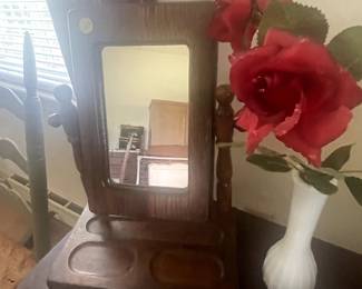 vanity mirror