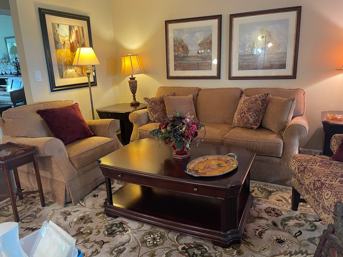 Carrollwood Village Estate Sale in Tampa, FL starts on 4/12/2024