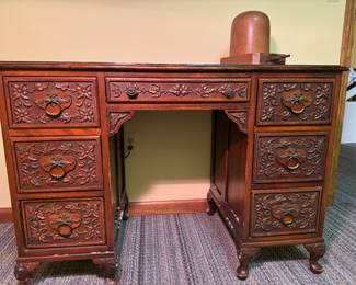 #Antique#Desk#Carved 