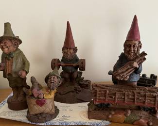 Garde Gnome figures 